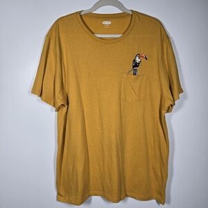 Old Navy Soft Washed Golden Embroidered Toucan Pocket T-Shirt Tee Mens Size XL
